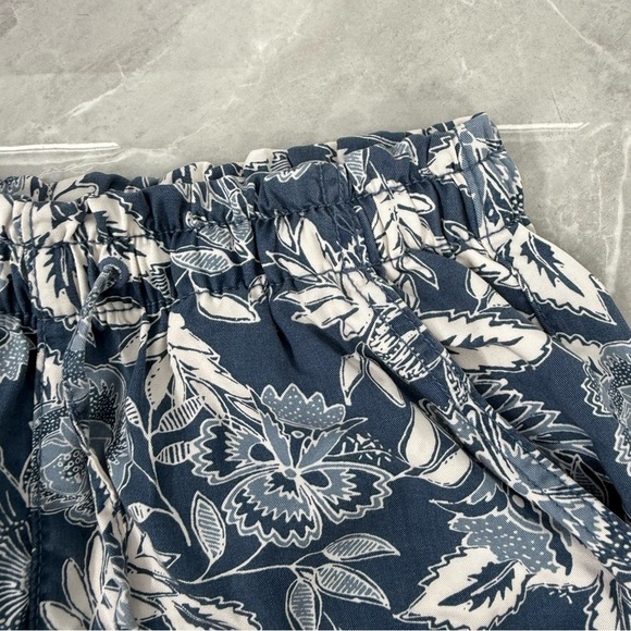 Women’s American Eagle Vacay Floral Patterned Drawstring Shorts Small - Picture 4 of 16